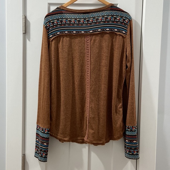 Cowgirl up Western long sleeve Aztec print XXL two flaws - Picture 2 of 14